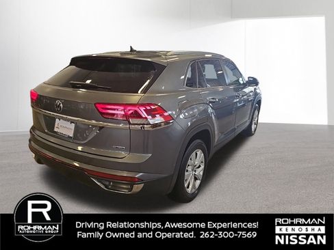 Used 2021 Volkswagen Atlas Cross Sport S image 6