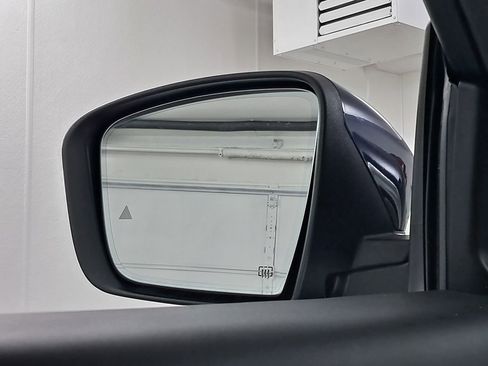 Used 2021 Maserati Levante S GranSport image 21