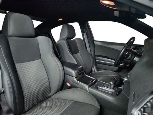 Used 2019 Dodge Charger GT w/ Performance Handling Group image 22