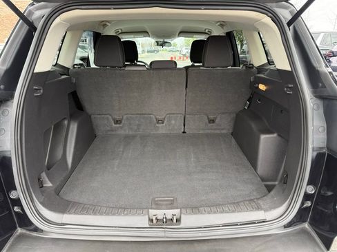 Used 2019 Ford Escape SE image 17