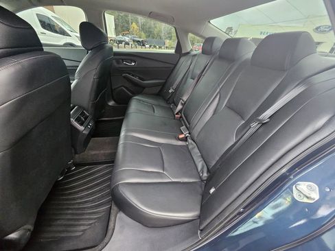 Used 2024 Honda Accord Touring image 5