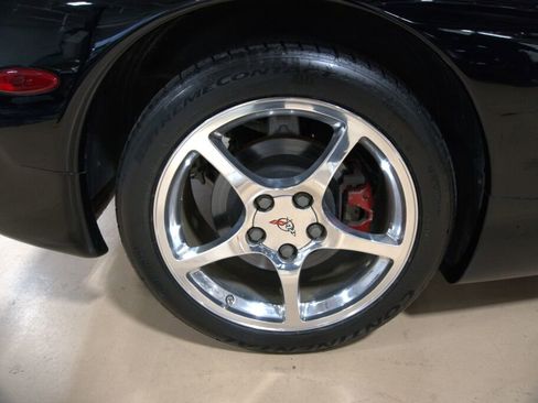 Used 2002 Chevrolet Corvette w/ Preferred Equipment Group2 image 31