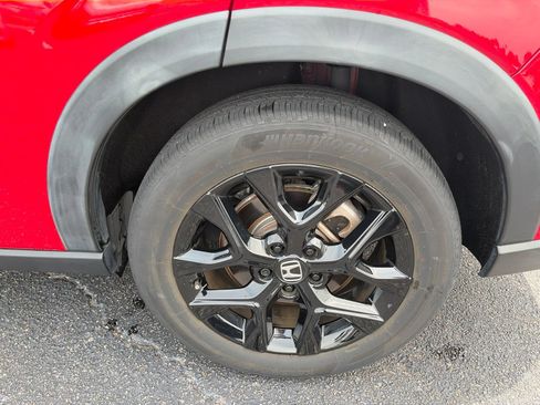 Used 2023 Honda HR-V Sport image 11