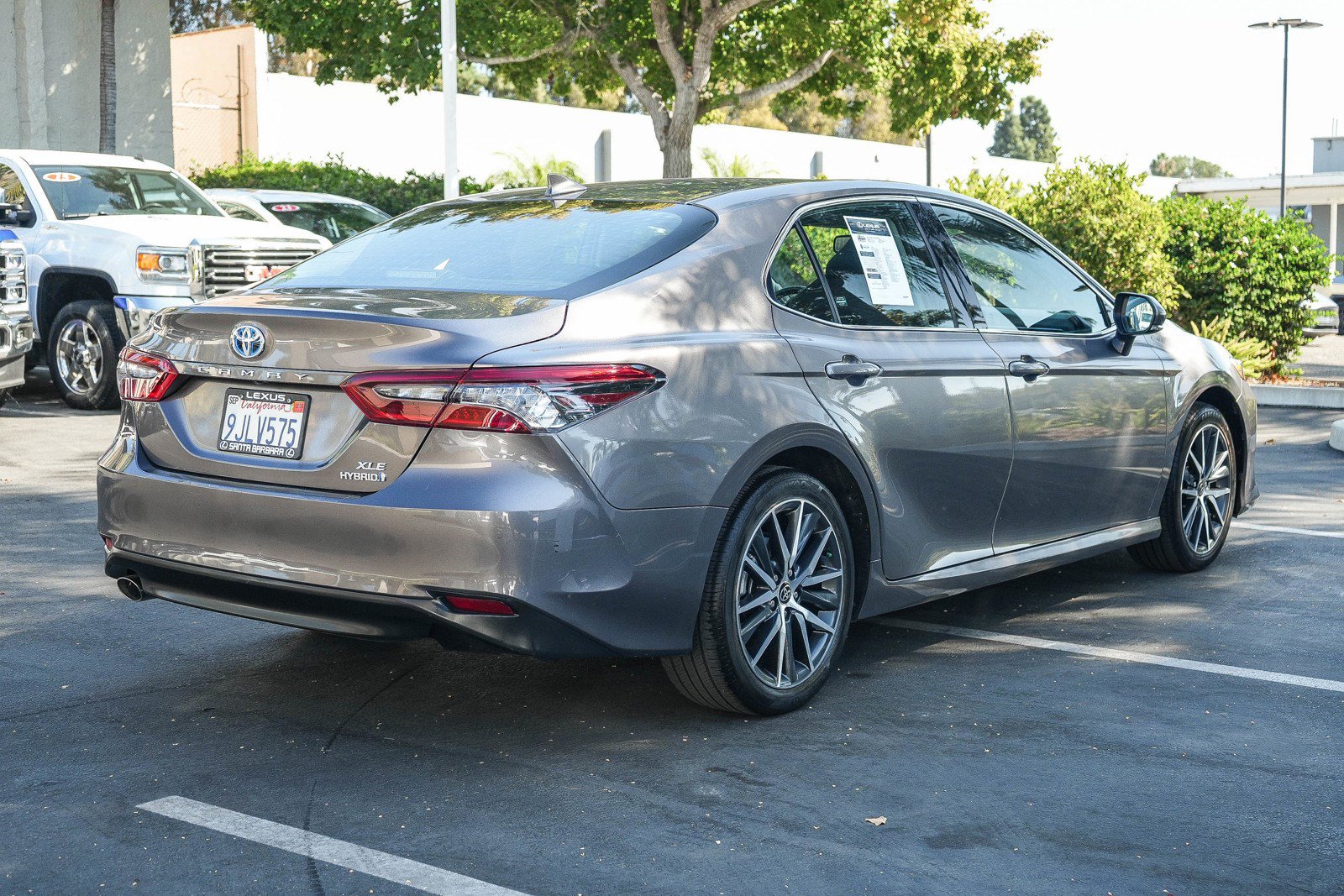 Used 2024 Toyota Camry XLE w/ Navigation Package FWD image 6