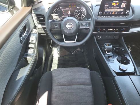 Certified 2023 Nissan Rogue SV AWD/4WD image 19