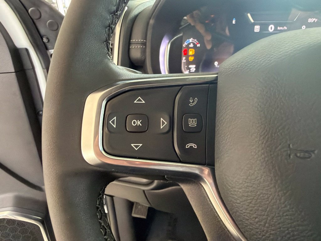 Used 2026 RAM 3500 Laramie w/ Towing Technology Group AWD/4WD image 59