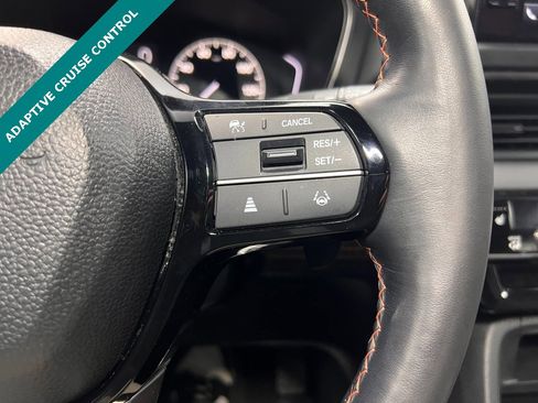 Used 2023 Honda Pilot TrailSport image 19