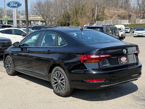 Used 2019 Volkswagen Jetta SE FWD image 10