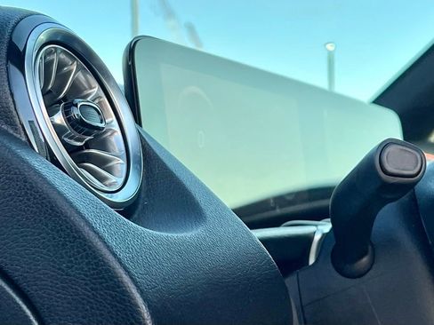 Certified 2023 Mercedes-Benz EQB 300 4MATIC image 23