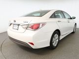 Used 2013 Hyundai Sonata Hybrid image 4