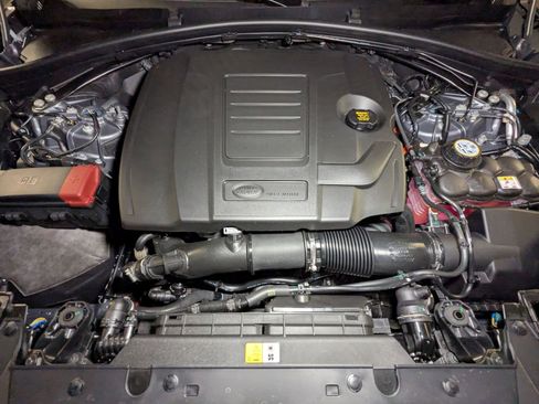 New 2026 Land Rover Range Rover Velar Dynamic SE image 18