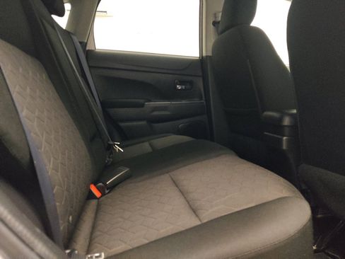Used 2021 Mitsubishi Outlander Sport FWD image 19