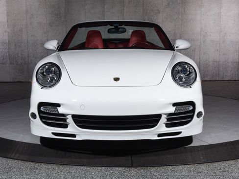 Used 2012 Porsche 911 Turbo S AWD/4WD image 21