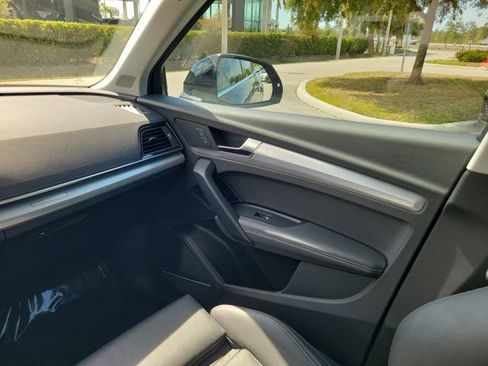 Certified 2024 Audi Q5 2.0T Premium Plus image 14