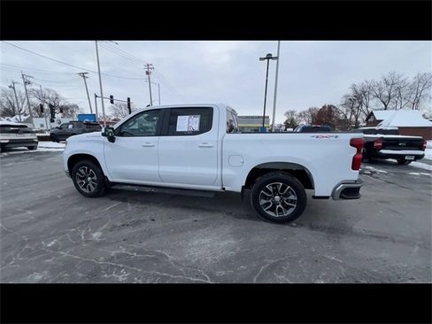 Certified 2024 Chevrolet Silverado 1500 LT image 5