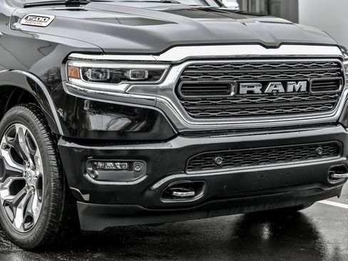 Used 2022 RAM 1500 Limited image 11