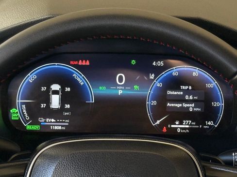 Used 2025 Toyota RAV4 XSE w/ Weather Package AWD/4WD image 25