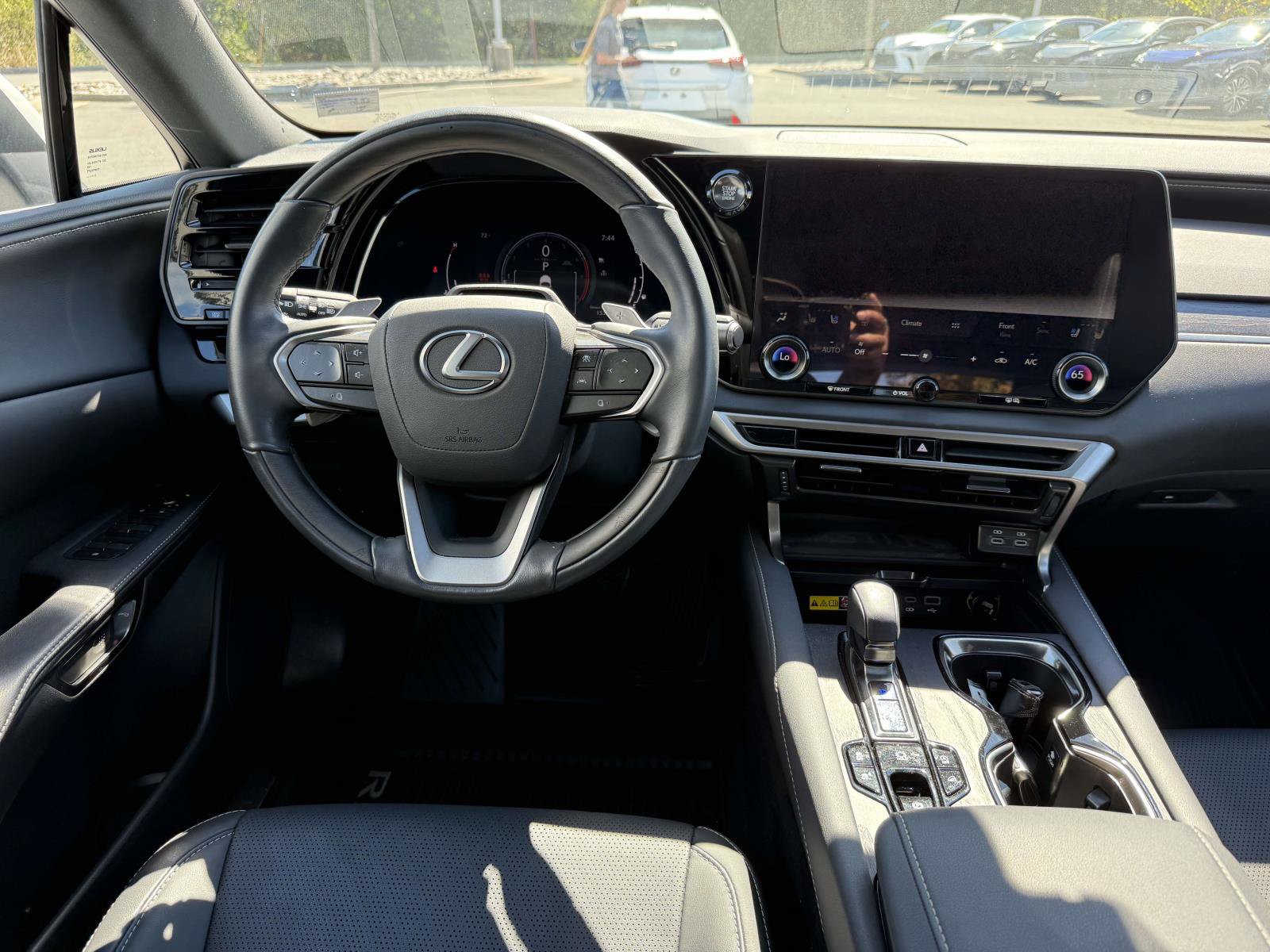 Used 2023 Lexus RX 350 Premium Plus w/ Accessory Package AWD/4WD image 8