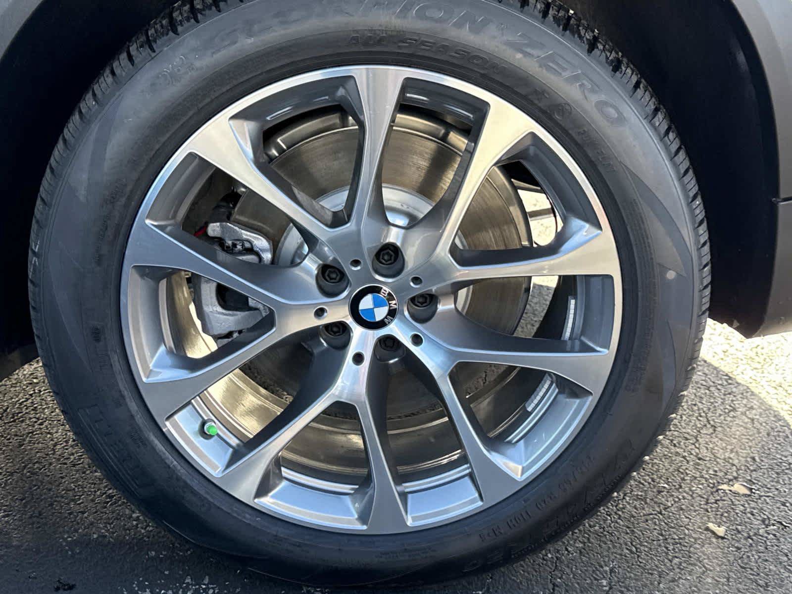 Used 2026 BMW X5 xDrive50e w/ Premium Package AWD/4WD image 12