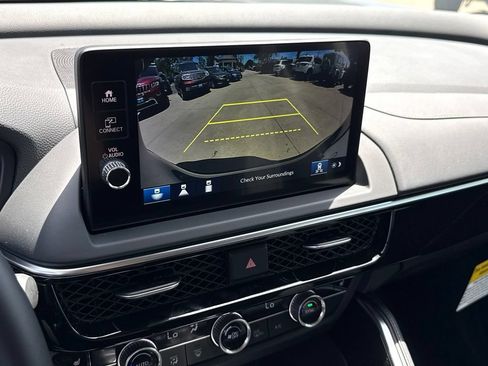 Used 2026 Acura ADX AWD image 25