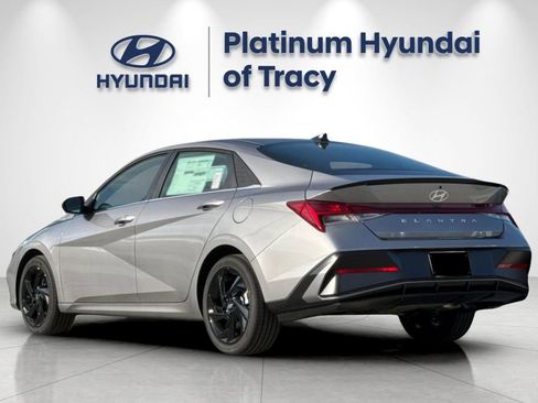 New 2026 Hyundai Elantra SEL Sport Premium FWD image 6