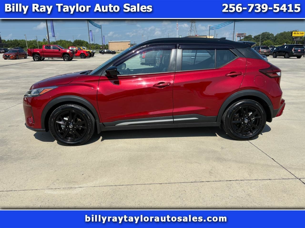 Used 2021 Nissan Kicks SR w/ SR Premium Package FWD image 1
