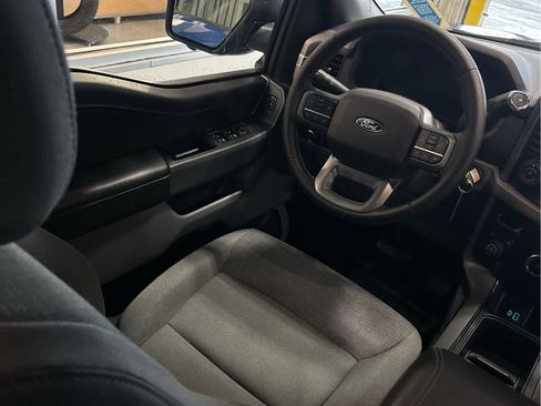 Used 2024 Ford F150 XLT w/ Mobile Office Package image 9