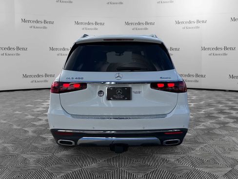 Certified 2026 Mercedes-Benz GLS 450 4MATIC image 4