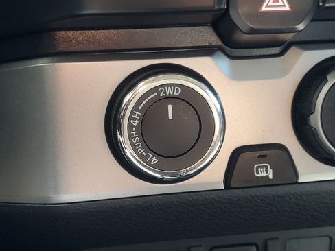 Certified 2023 Toyota Tacoma SR AWD/4WD image 29