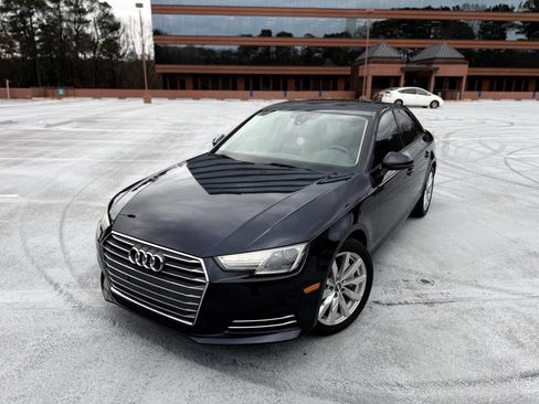 Used 2017 Audi A4 2.0T Premium w/ Convenience Package image 3