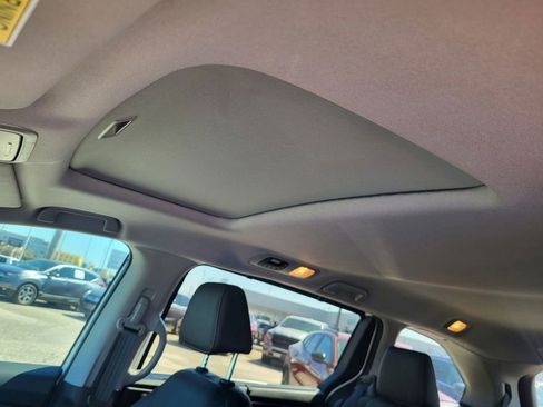 Used 2024 Honda Odyssey EX-L image 6