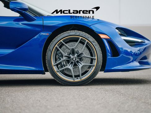 Used 2024 McLaren 750S Spider image 20