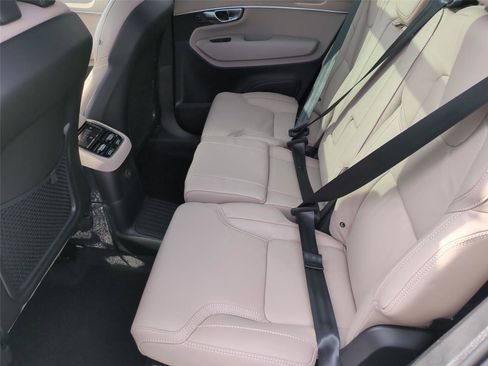 New 2026 Volvo XC90 T8 Ultra w/ Protection Package Premier AWD/4WD image 16