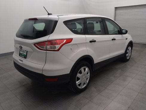 Used 2016 Ford Escape S image 9