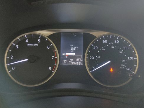 Used 2024 Nissan Versa S w/ S Plus Package FWD image 23
