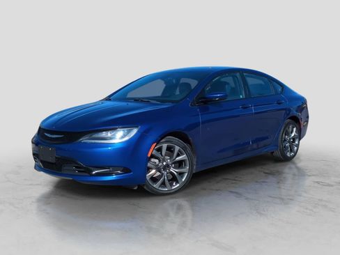 Used 2016 Chrysler 200 S FWD image 1
