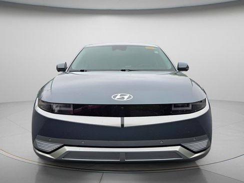 Used 2023 Hyundai Ioniq 5 Limited AWD/4WD image 4