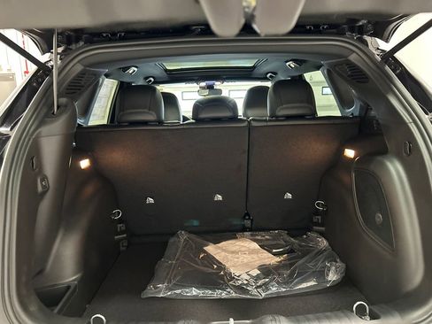 New 2026 Jeep Compass Limited w/ Sun, Sound & Navigation Group image 34