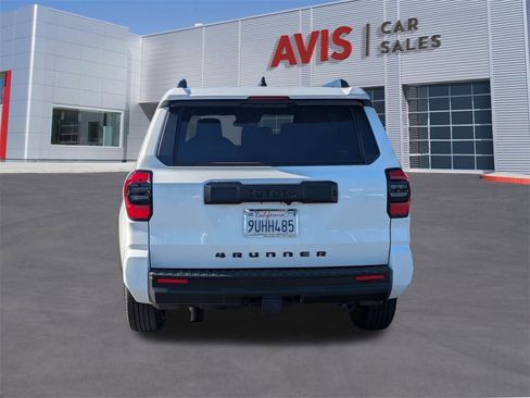 Used 2025 Toyota 4Runner SR5 image 7