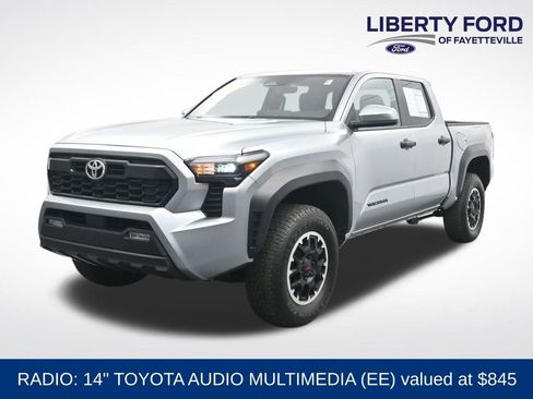 Used 2024 Toyota Tacoma TRD Off-Road AWD/4WD image 1
