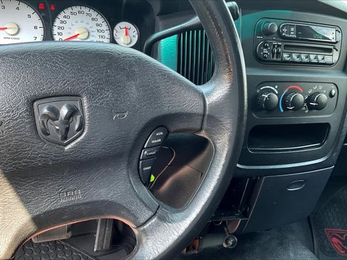 Used 2003 Dodge Ram 1500 Truck ST image 19