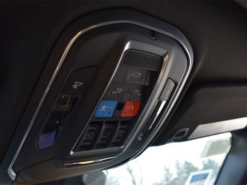 New 2025 Jeep Grand Cherokee Limited w/ Trailer Tow Package image 26