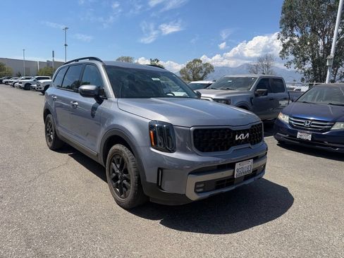Used 2023 Kia Telluride SX X-Pro AWD/4WD image 2
