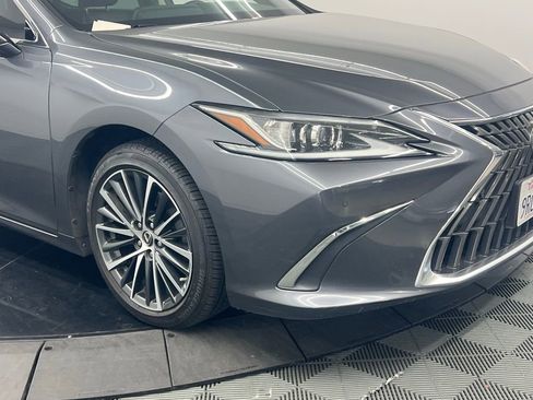 Used 2022 Lexus ES 350 w/ Premium Package image 6