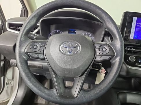 Used 2024 Toyota Corolla LE FWD image 21