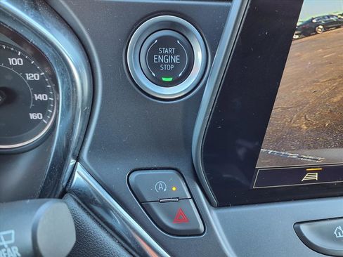 Used 2025 Chevrolet Blazer LT image 8