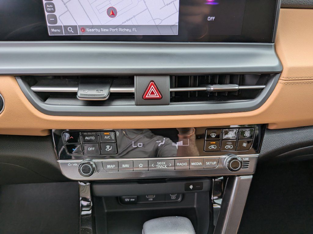 Certified 2024 Kia Seltos SX AWD/4WD image 26