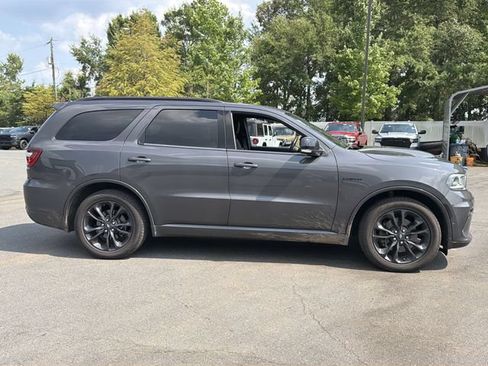 Used 2023 Dodge Durango R/T RWD image 5