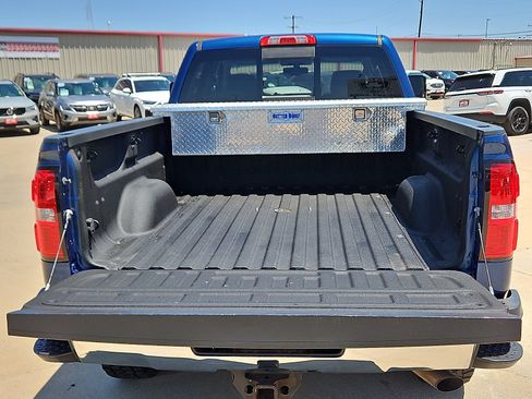 Used 2015 GMC Sierra 2500 SLE w/ SLE Preferred Package AWD/4WD image 7