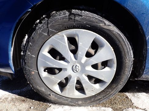 Used 2012 Toyota Prius C One image 20